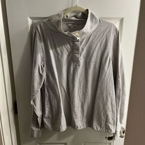 LL Bean Signature Navy and White Striped Top L